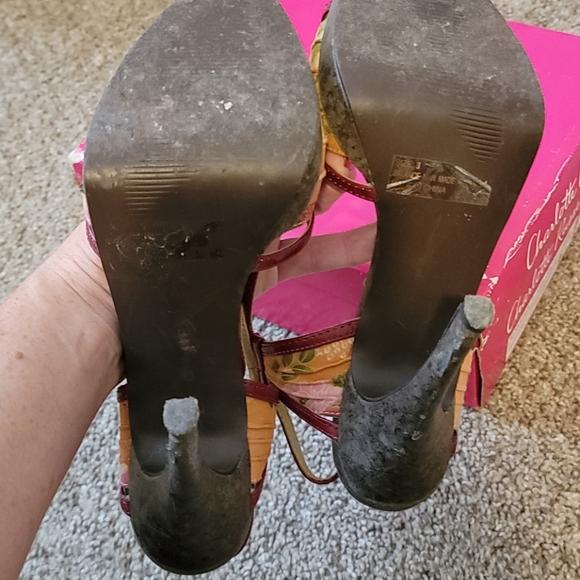 Charlotte Russe heels Size 8 - Picture 6 of 7